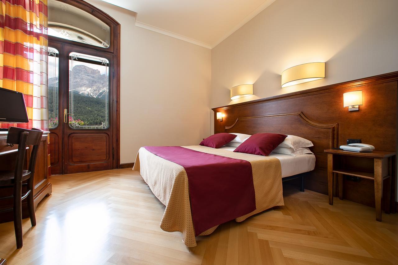 Th Borca Di Cadore - Park Hotel Des Dolomites ภายนอก รูปภาพ